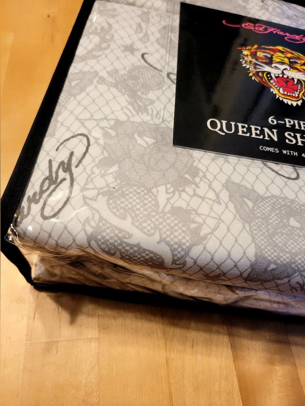 Ed Hardy Queen Sheet Set 6 Piece